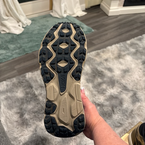 Hoka Blue and Tan Running Shoes - Picture 5 of 8